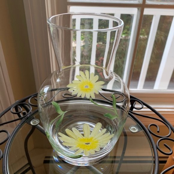 Other - Clear Glass Vase w/Hand Painted Daisy Design